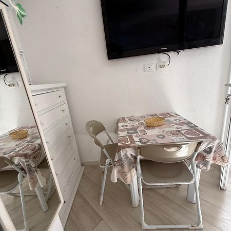Fantasy House Ischia Otel Forio di Ischia Dış mekan fotoğraf